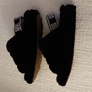 UGG Womens Black Shearling Slippers with Logo Strap